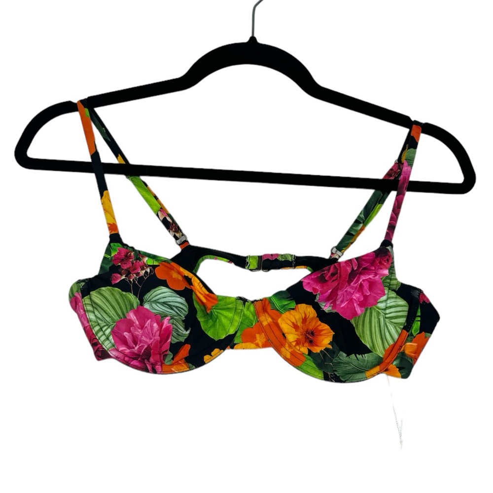 Andie Swimsuit The Bermuda Top Floral Print Adjustable NEW AT143